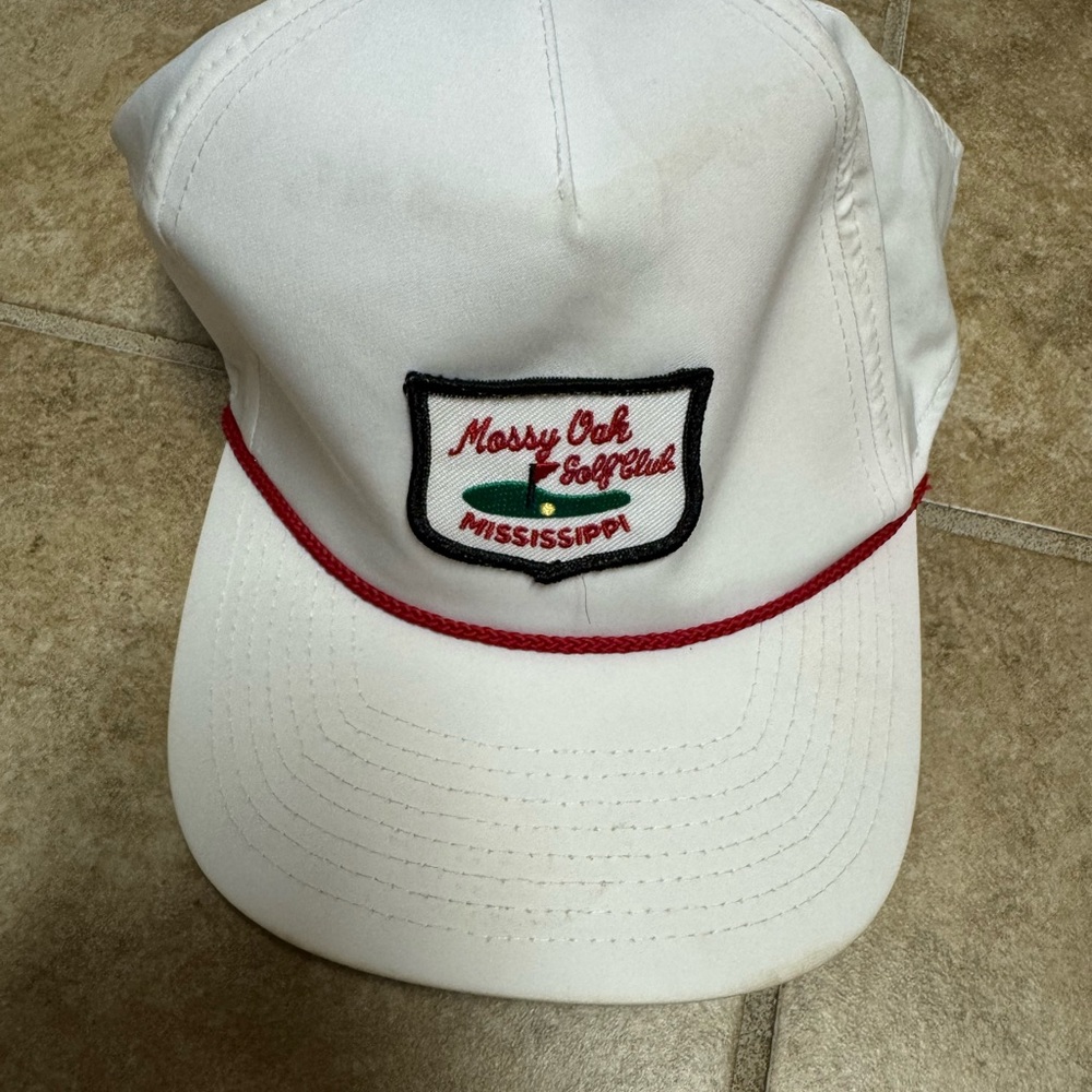 Mossy Oak White Cap with Red and Green Logo